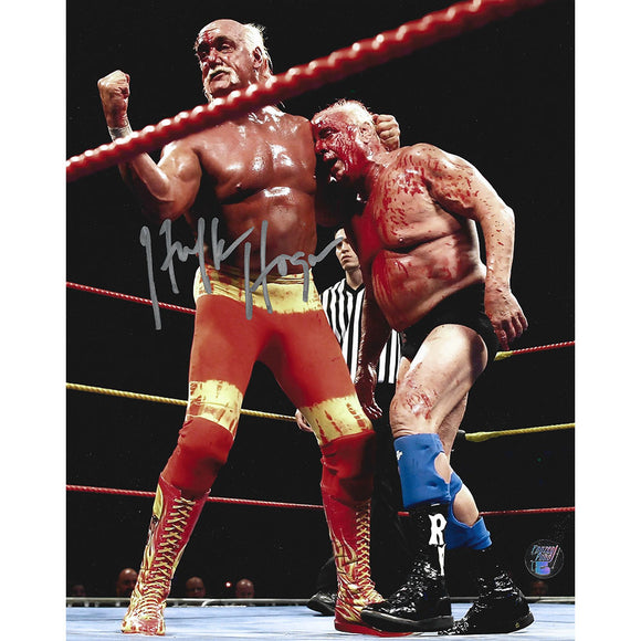 Hulk Hogan Autographed WWE 8X10 Photo (w/Ric Flair)