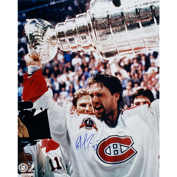 Patrick Roy Autographed Montreal Canadiens 16X20 Photo (w/Cup)