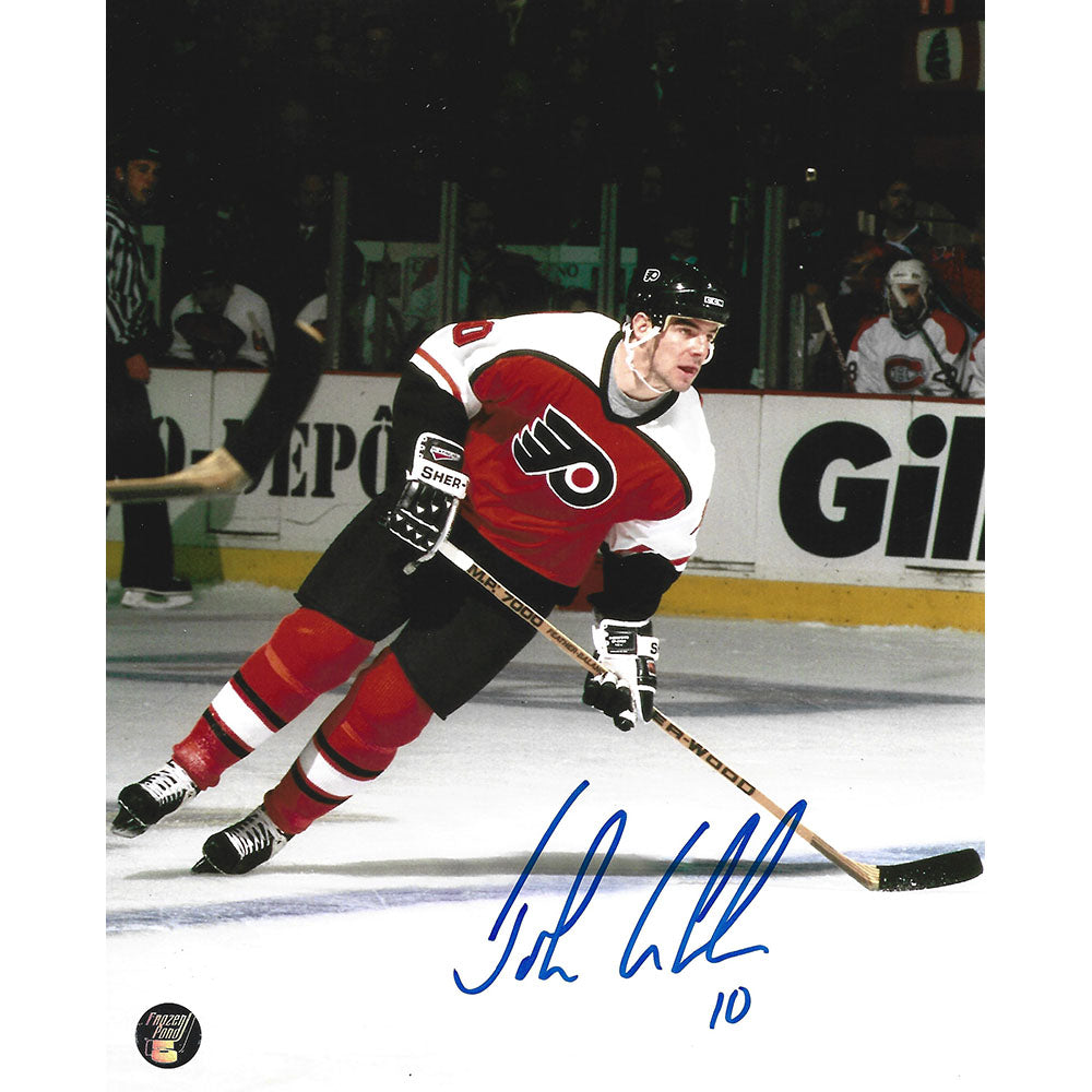 John Leclair Autographed Hockey Card (Philadelphia Flyers) 1999 Upper