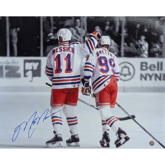 Mark Messier Autographed New York Rangers 16X20 Photo