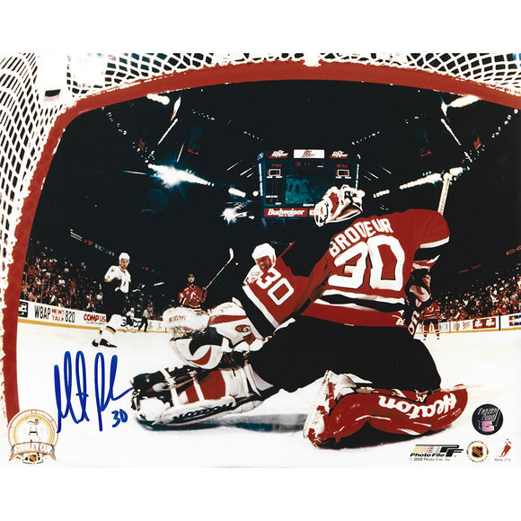 Martin Brodeur Autographed New Jersey Devils 8X10 Photo (Netcam)