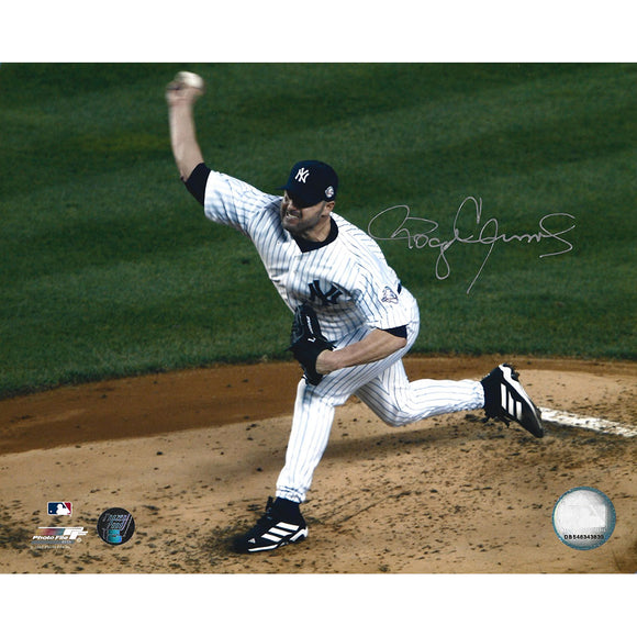 Roger Clemens Autographed New York Yankees 8X10 Photo