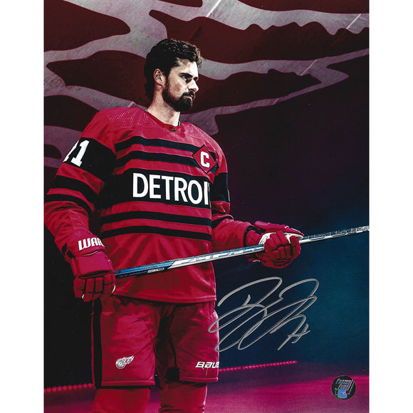 Dylan Larkin Autographed Detroit Red Wings 8X10 Photo (Reverse Retro)