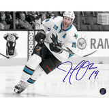 Joe Thornton Autographed San Jose Sharks 8X10 Photo (B+W Background)