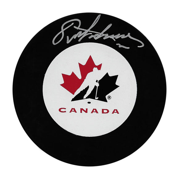 Eric Lindros Autographed Team Canada Puck