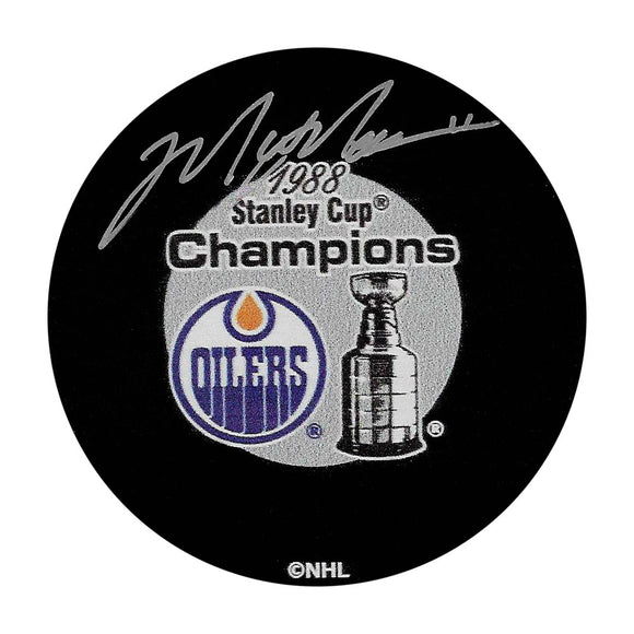 Mark Messier Autographed 1988 Stanley Cup Champions Puck
