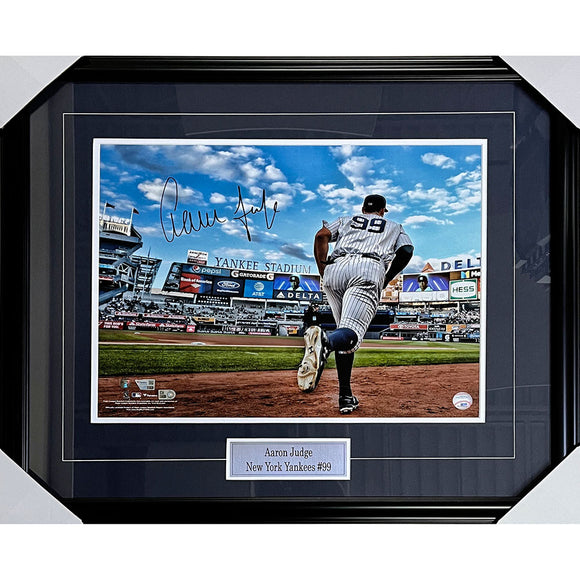 Aaron Judge Framed Autographed New York Yankees 16X20 Photo