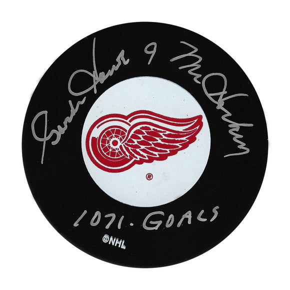 Gordie Howe (deceased) Autographed Detroit Red Wings Puck (w/1071 Goals)