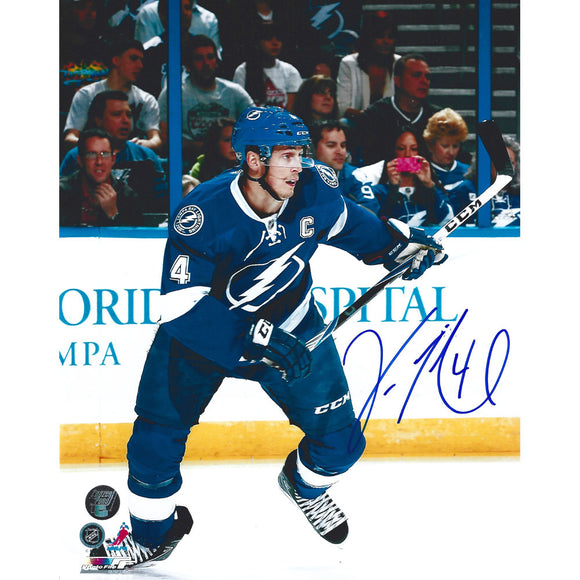 Vincent Lecavalier Autographed Tampa Bay Lightning 8X10 Photo (Blue Jersey)