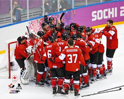 2014 Team Canada - Celebration on Ice Unsigned 8X10 Photo
