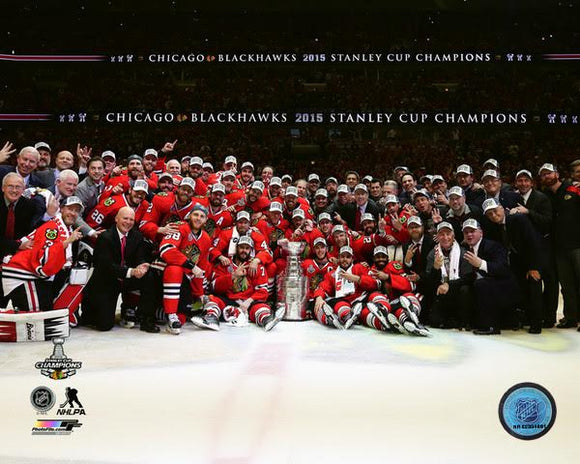 2015 Stanley Cup - Team Celebration on Ice Unsigned 8X10 Photo
