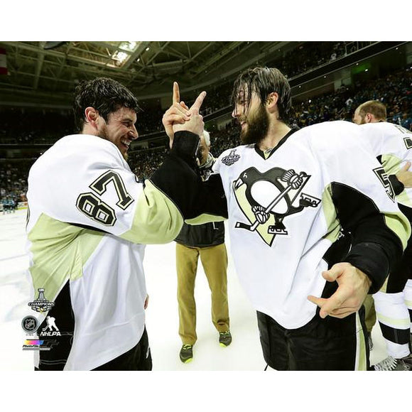 2016 Stanley Cup - Sidney Crosby & Kris Letang Unsigned 8X10 Photo