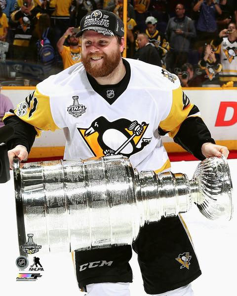 Phil Kessel Signed Raising Cup in White 16x20 Photo - Professionally Framed