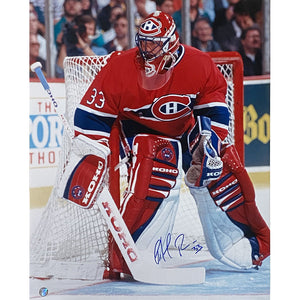 Patrick Roy Autographed Montreal Canadiens 16X20 Photo (Red Jersey)