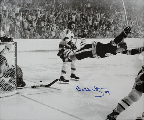 Bobby Orr Autographed Boston Bruins 7.5X11 Photo