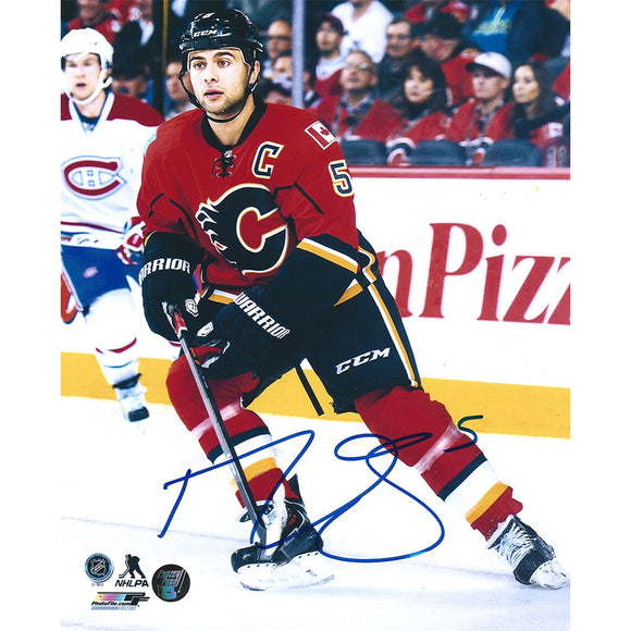 Mark Giordano Autographed Calgary Flames 8X10 Photo