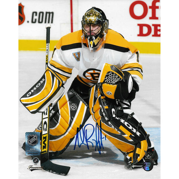 Andrew Raycroft Autographed Boston Bruins 8X10 Photo