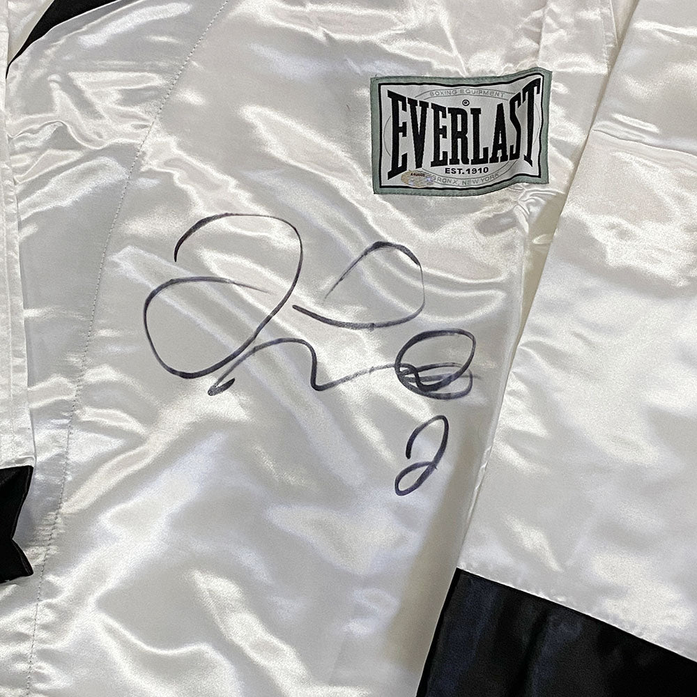 Everlast Robe Floyd Mayweather Jr. Autographed Everlast Boxing Robe – Frozen Pond