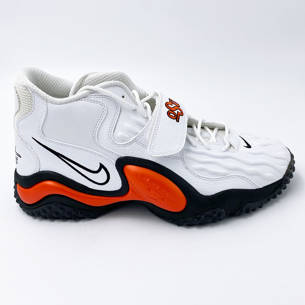 barry sanders zoom turf