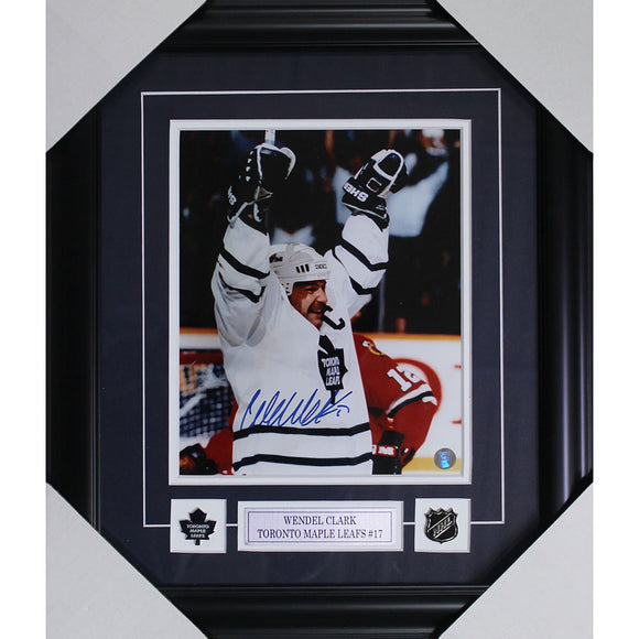 Wendel Clark Framed Autographed Toronto Maple Leafs 8X10 Photo